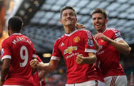 极大地延长 极大地延长